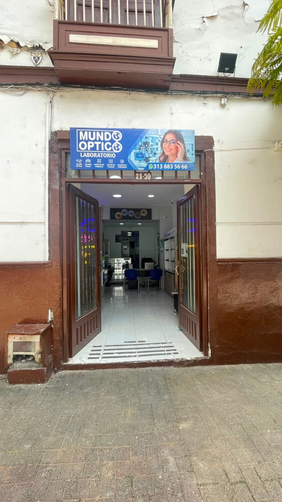 Portada de Mundo óptico laboratorio